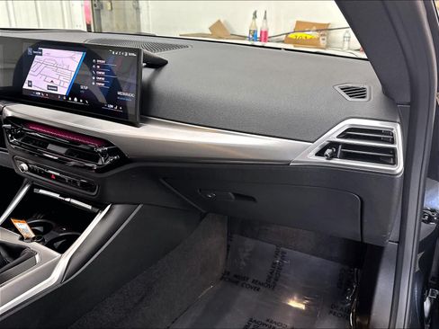Used 2026 BMW M2 w/ Lighting Package RWD image 28