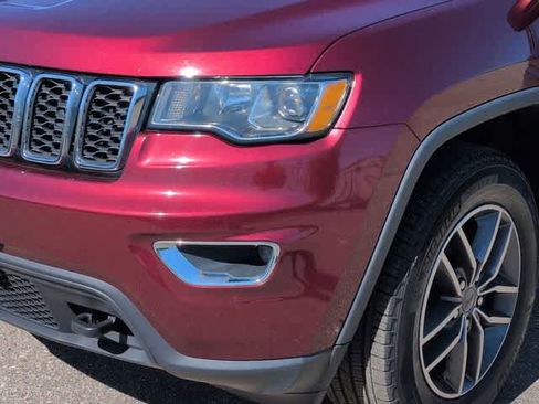 Used 2020 Jeep Grand Cherokee Laredo w/ Quick Order Package 2BN North AWD/4WD image 11