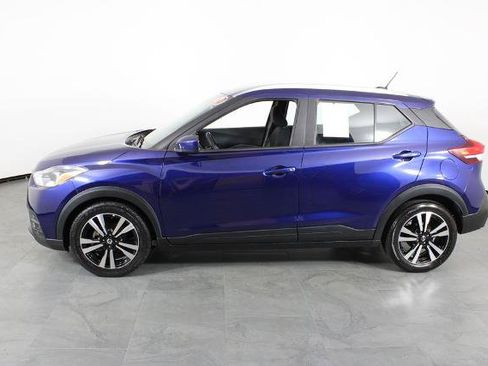 Certified 2020 Nissan Kicks SV FWD image 14