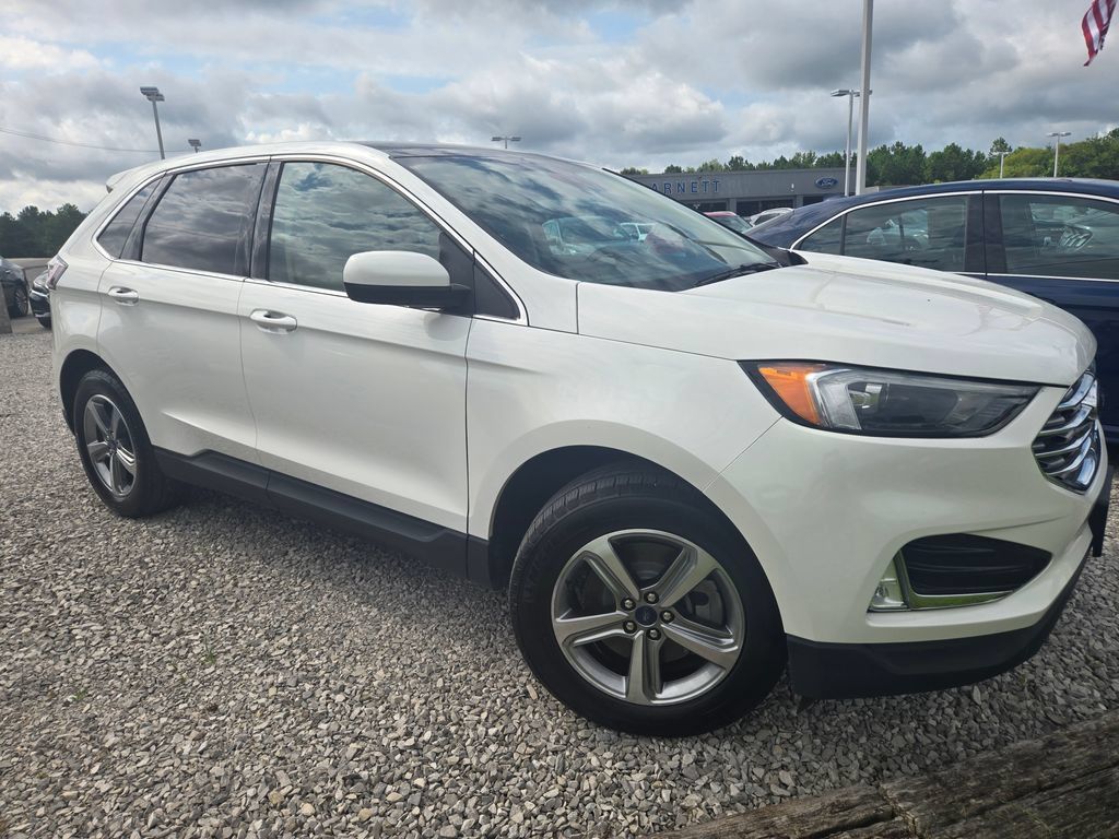 Used 2022 Ford Edge SEL w/ Convenience Package AWD/4WD image 2