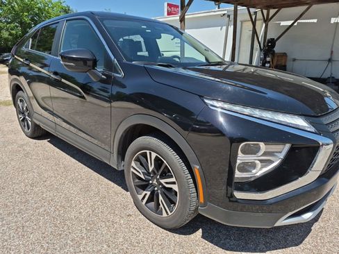 Used 2025 Mitsubishi Eclipse Cross AWD image 4