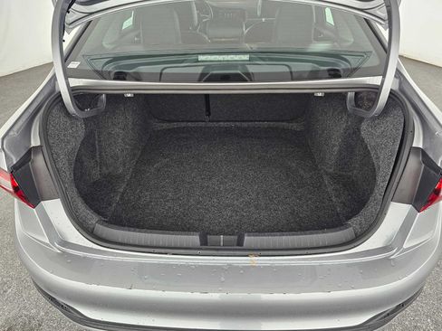Used 2024 Volkswagen Jetta SE FWD image 14