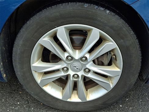 Used 2014 Hyundai Elantra GT image 10