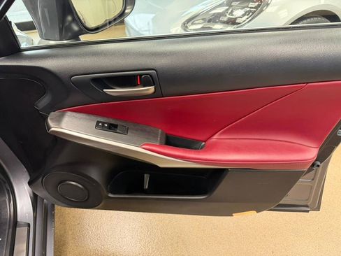 Used 2020 Lexus IS 350 F Sport image 33