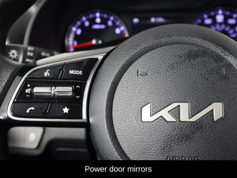 Used 2024 Kia Forte LXS FWD image 9