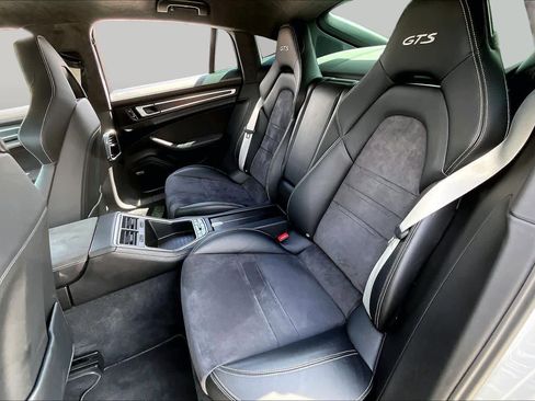 Used 2019 Porsche Panamera GTS AWD/4WD image 21