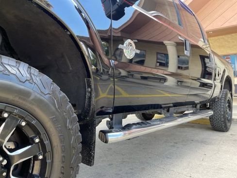 Used 2016 Ford F250 XLT w/ XLT Value Package image 32