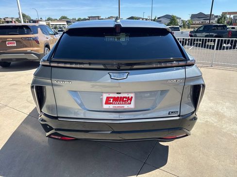 Used 2024 Cadillac Lyriq Luxury w/ LPO, Floor Liner Package AWD/4WD image 4