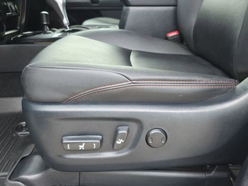 Used 2021 Toyota 4Runner TRD Off-Road Premium image 28