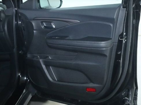 Used 2021 Honda Passport Sport image 33