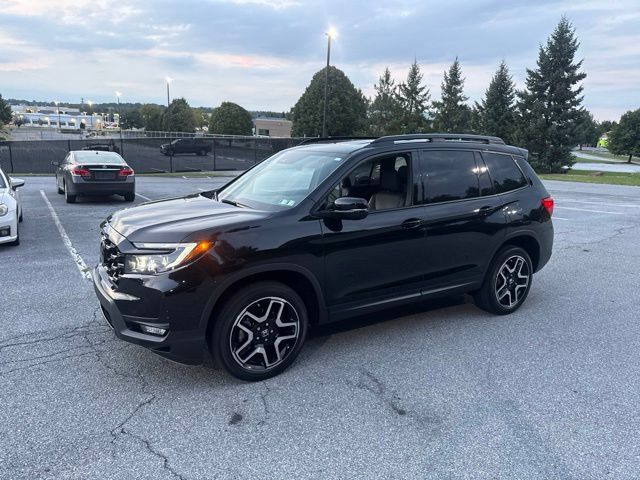 Used 2023 Honda Passport Elite image 2