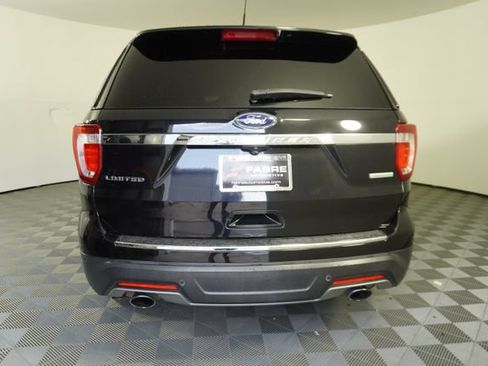 Used 2019 Ford Explorer Limited w/ Ford Safe & Smart Package FWD image 6