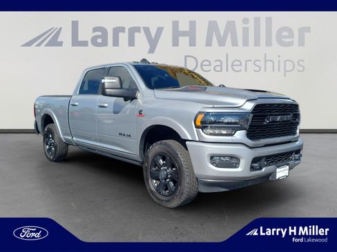 Used 2024 RAM 3500 Limited image 7