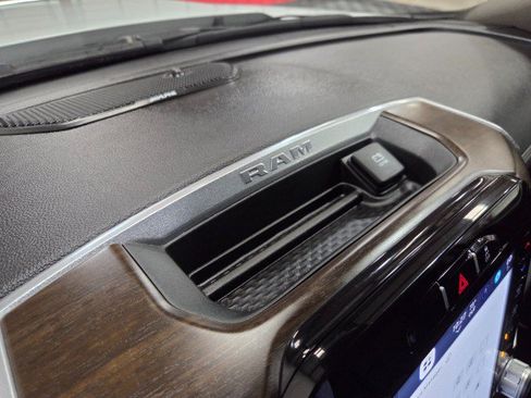 Used 2024 RAM 2500 Laramie AWD/4WD image 67