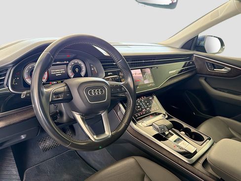 Used 2020 Audi Q8 Prestige w/ Prestige Package AWD/4WD image 16