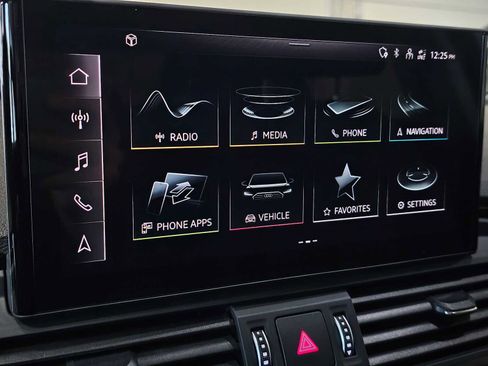 Used 2023 Audi Q5 2.0T Premium w/ Convenience Package image 30