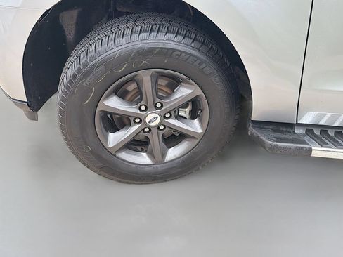 Used 2021 Ford Expedition Max XLT AWD/4WD image 31