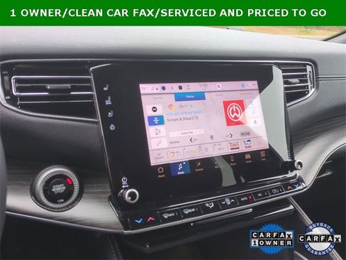 Used 2023 Jeep Wagoneer L Series II image 3