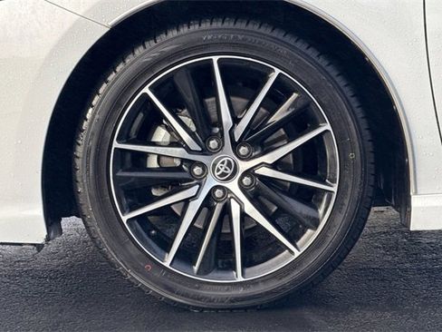 Used 2022 Toyota Camry SE image 31