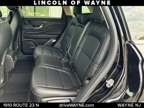 Certified 2024 Lincoln Corsair AWD w/ Equipment Group 101A image 22