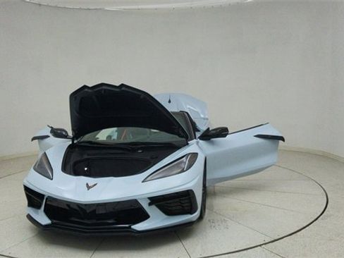 Used 2022 Chevrolet Corvette Stingray Premium Conv w/ Z51 Performance Package image 70