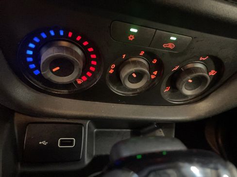 Used 2022 RAM ProMaster City Tradesman image 13