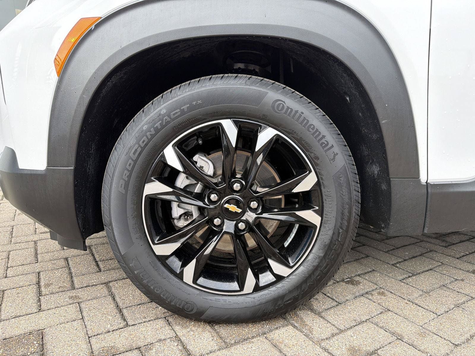 Used 2023 Chevrolet TrailBlazer LT FWD image 10
