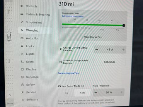 Used 2023 Tesla Model X image 39