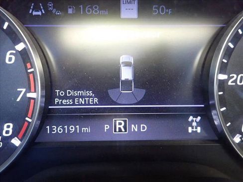 Used 2020 Nissan Titan SL w/ Moonroof Package image 27