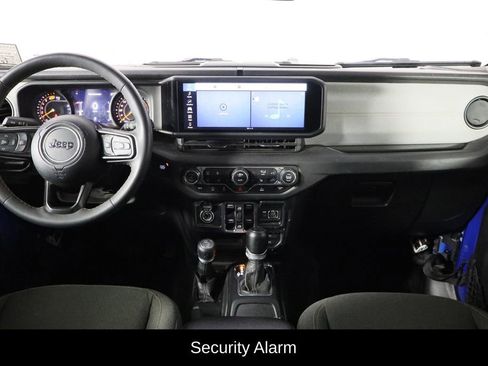 Used 2024 Jeep Wrangler Sport S image 14