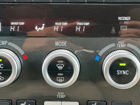 Used 2013 Toyota Sequoia Limited image 30