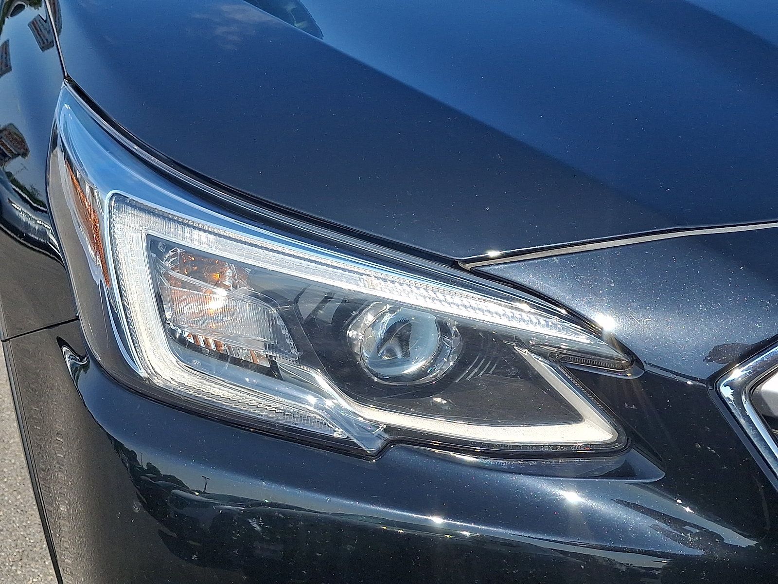 Used 2022 Subaru Outback Touring w/ Popular Package #2 AWD/4WD image 9