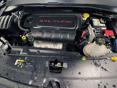 Used 2022 Jeep Compass Limited image 37