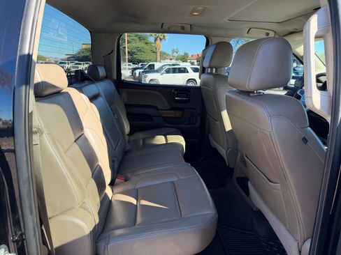 Used 2016 GMC Sierra 2500 SLT w/ Duramax Plus Package image 16