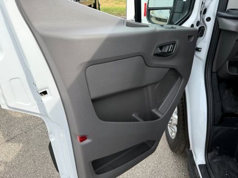 New 2025 Ford Transit 350 Low Roof AWD image 8