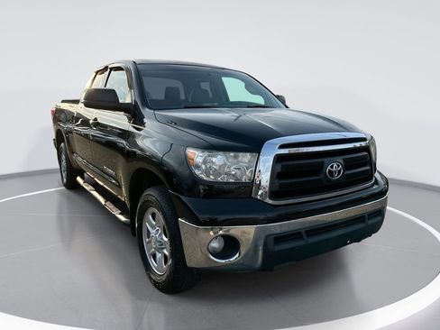 Used 2010 Toyota Tundra 4x4 Double Cab image 1