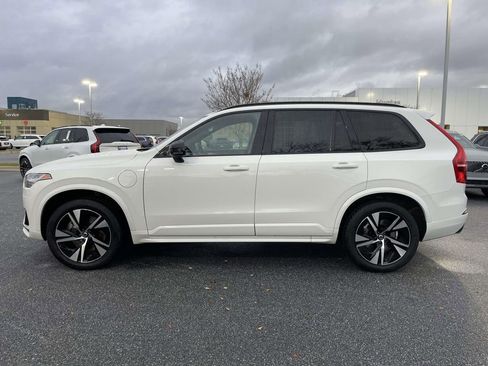Used 2020 Volvo XC90 T8 R-Design image 26