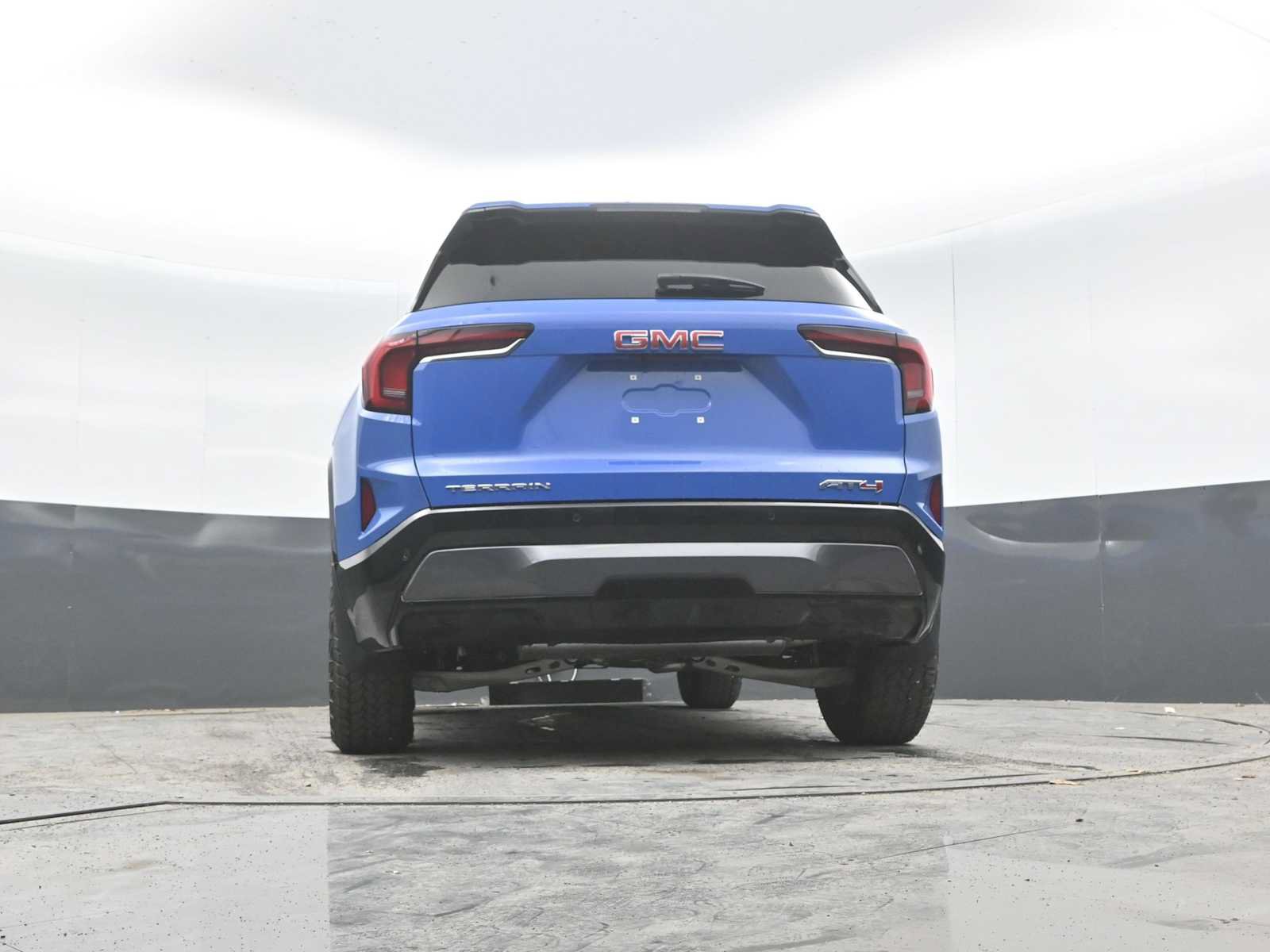 New 2027 GMC Terrain AT4 w/ LPO, Hit The Road Package AWD/4WD image 47
