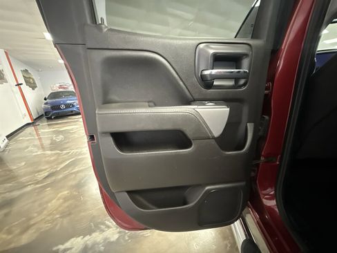 Used 2018 Chevrolet Silverado 1500 LT w/ All Star Edition AWD/4WD image 22