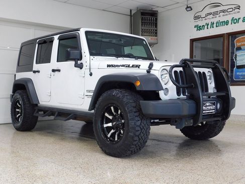 Used 2017 Jeep Wrangler Unlimited Sport w/ Quick Order Package 24S image 6