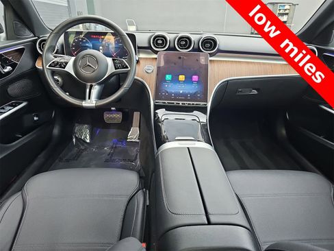 Used 2025 Mercedes-Benz C 300 Sedan image 14