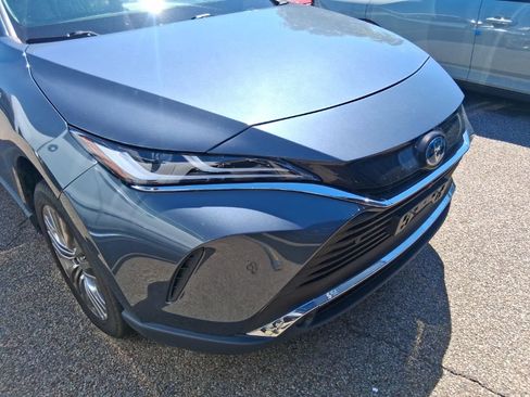 Used 2021 Toyota Venza Limited w/ Advanced Technology Package AWD/4WD image 8