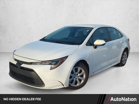Certified 2024 Toyota Corolla LE FWD image 1