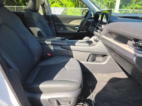 Used 2026 Toyota Grand Highlander AWD image 14