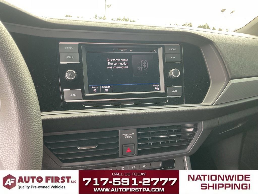 Used 2023 Volkswagen Jetta Sport FWD image 22