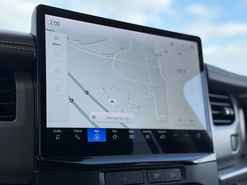 Used 2022 Ford Expedition Max XLT image 19