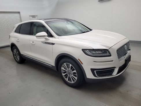 Used 2019 Lincoln Nautilus Select FWD image 11