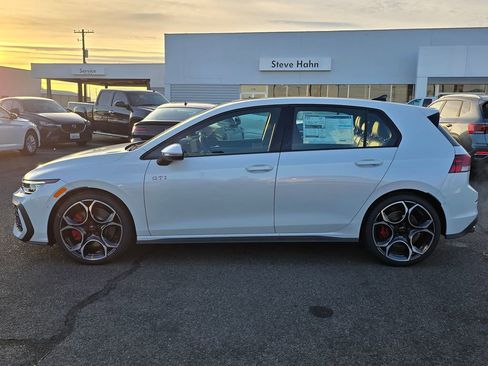 New 2026 Volkswagen GTI Autobahn image 2