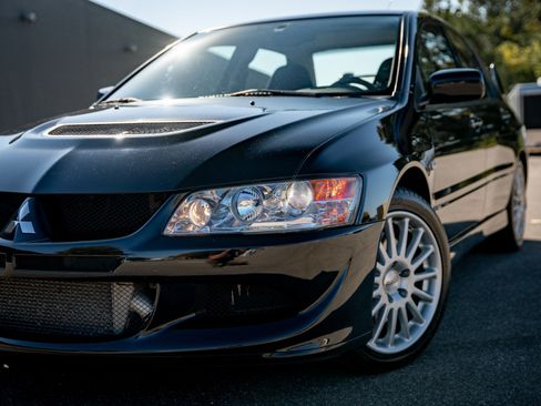 Used 2003 Mitsubishi Lancer Evolution AWD/4WD image 4