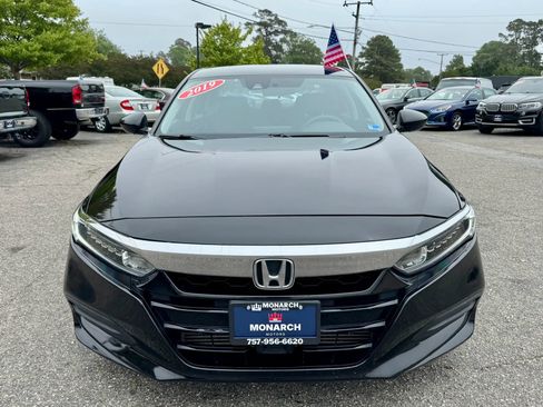 Used 2019 Honda Accord LX image 8